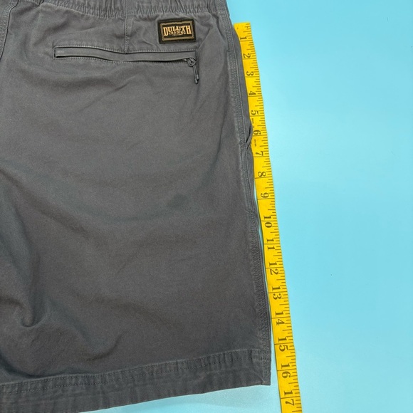 Duluth Trading Co Gray Flat Front Shorts Size Large - Picture 6 of 8